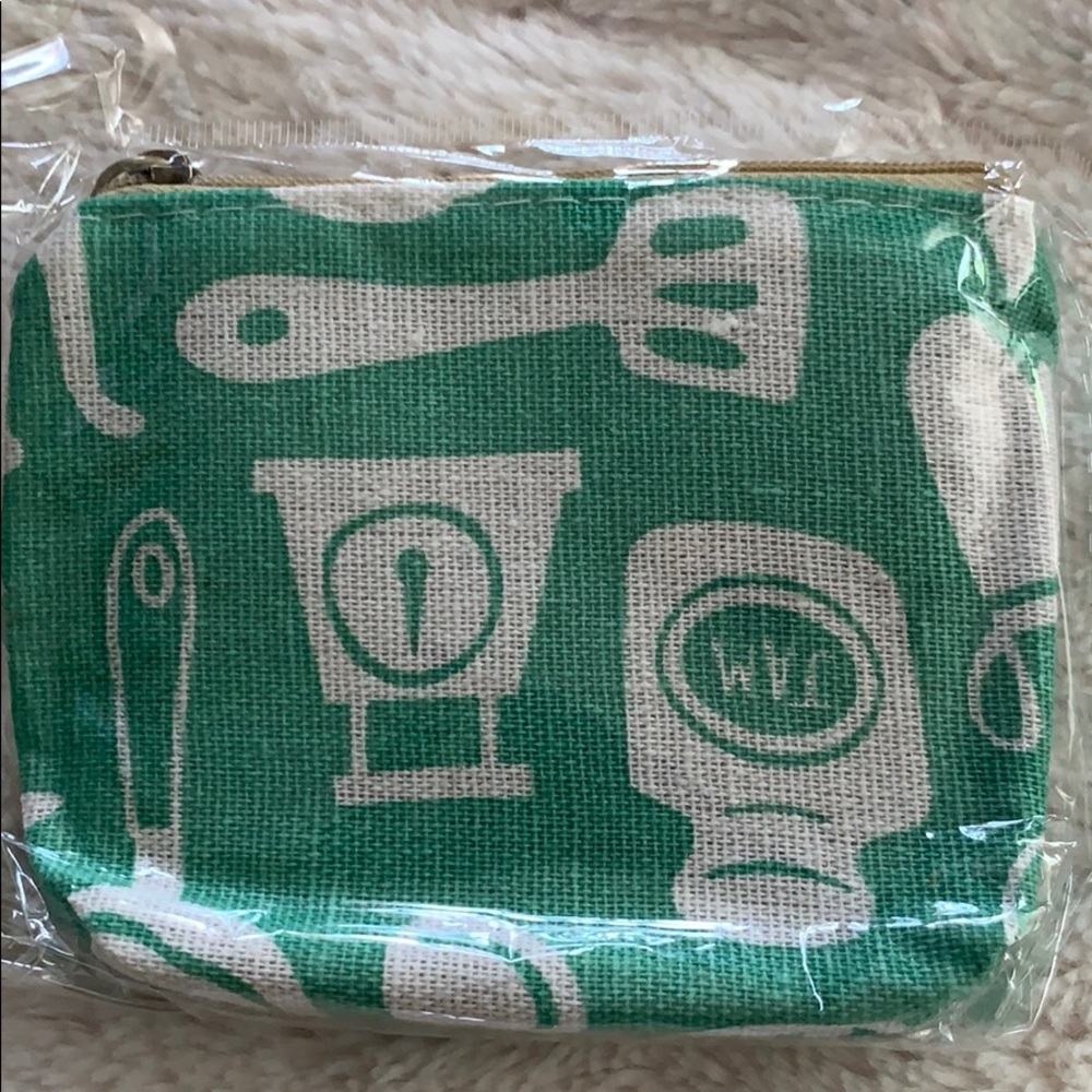 New! Small zip bag